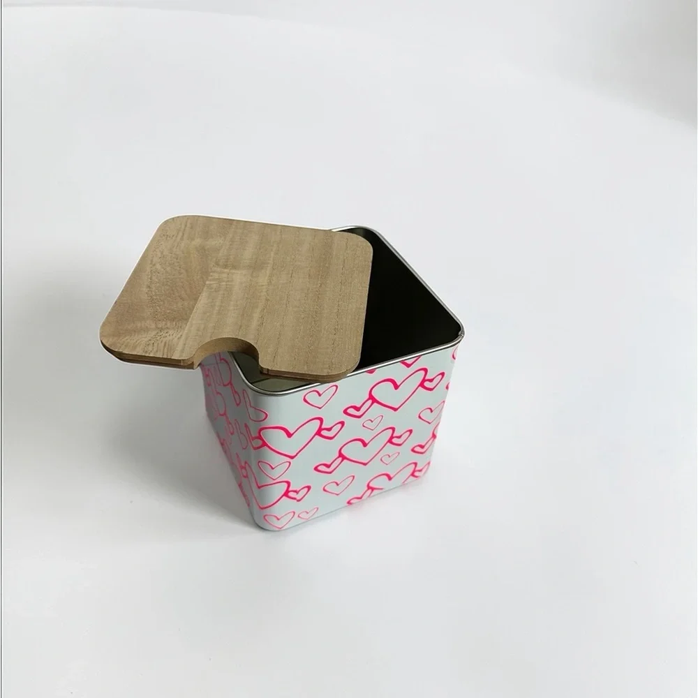Heart Patterned Storage Tin with Wooden Lid